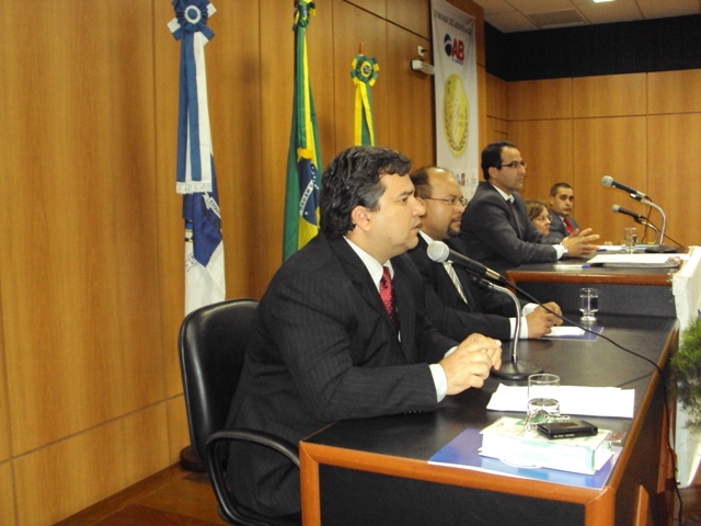 Palestra Dr. Carlos Alexandre de Azevedo Campos Tema: entre Moreira Alves e Gilmar Mendes: A Evolução do Ativismo Jurisdicional do STF".