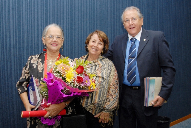 Foto: Anderson: Dra. Angela Peixoto, Claudia Poppy esposa do Dr. Jorge Delani