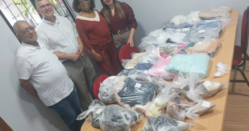 OAB Campos realiza entrega de doações da Campanha do Agasalho para a Missão Bom Samaritano