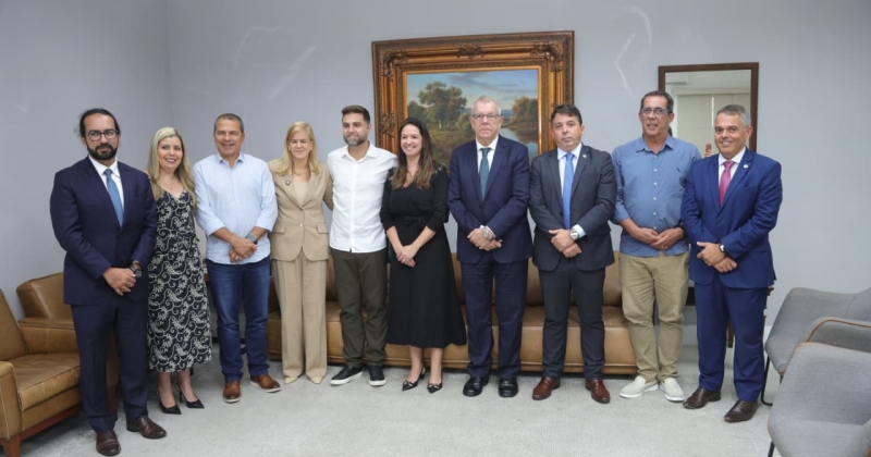 OABRJ debate revisão do teto de RPV com o prefeito de Campos